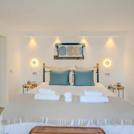 Katya By Villalize ヴィラ