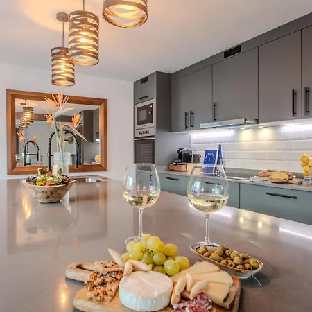 Katya By Villalize ヴィラ テギセ